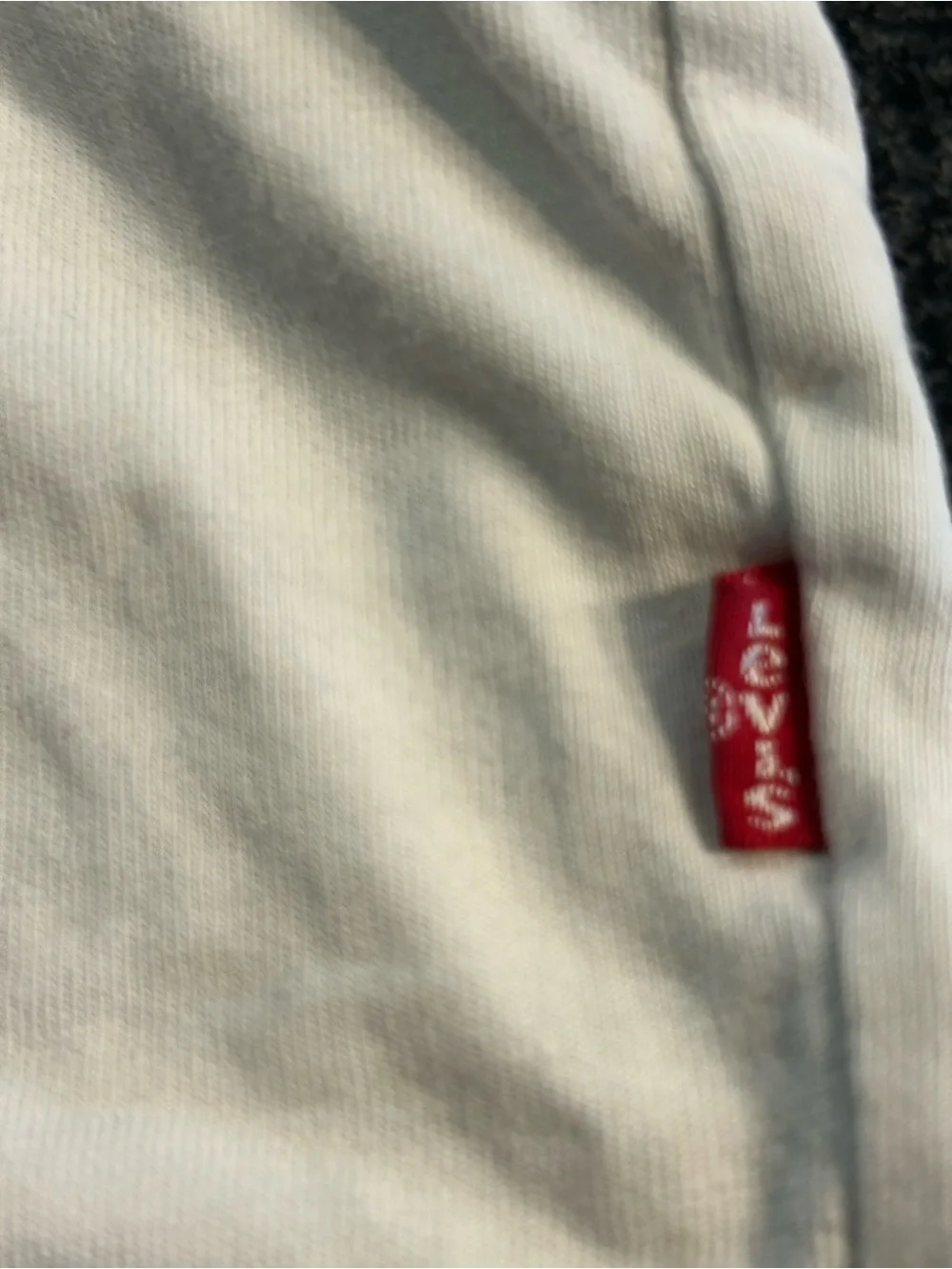 Levi's Classic Red Batwing Logo Graphic Tee Shirt White Medium